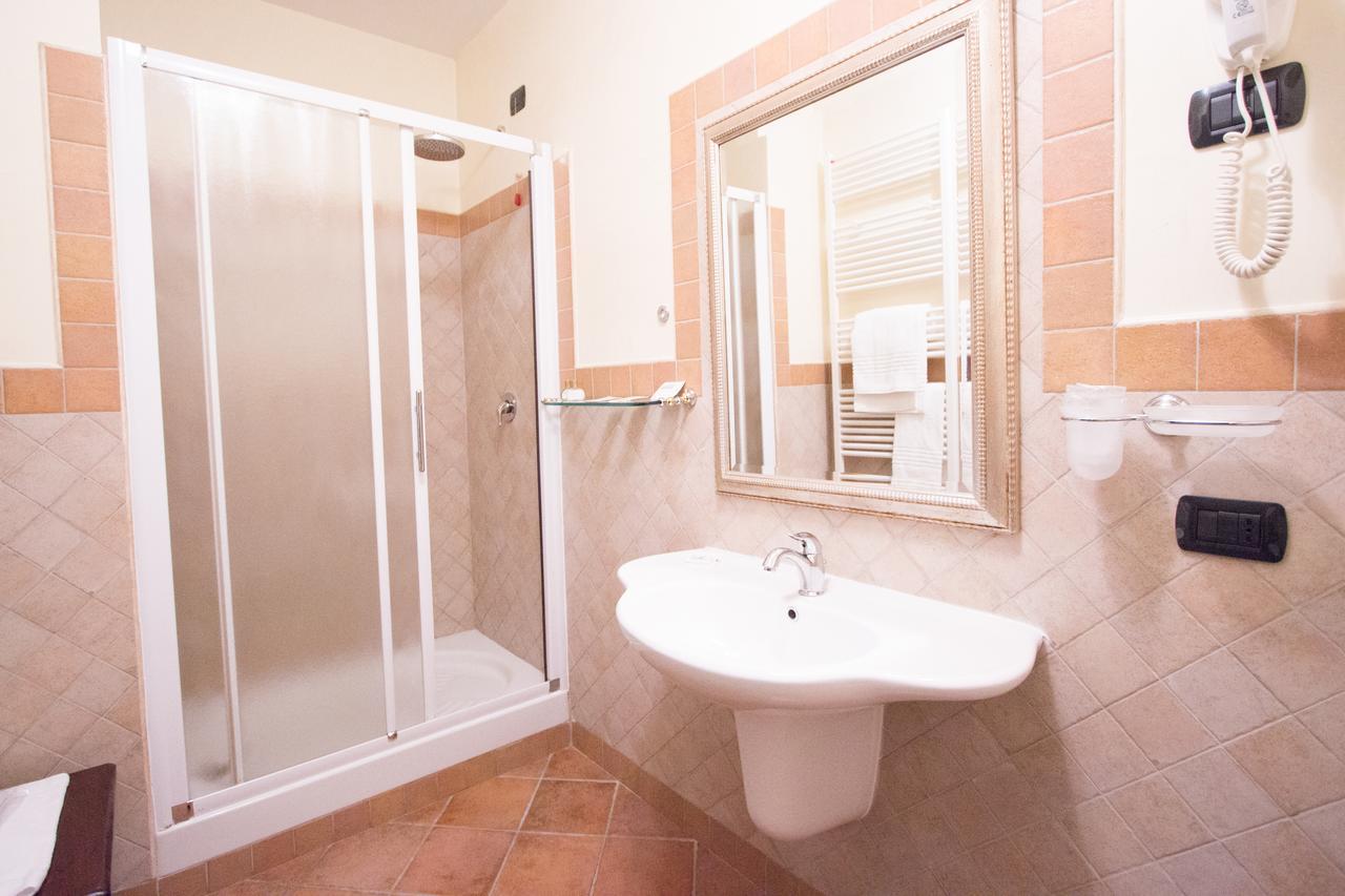 Olimpus Hotel Сора Екстериор снимка