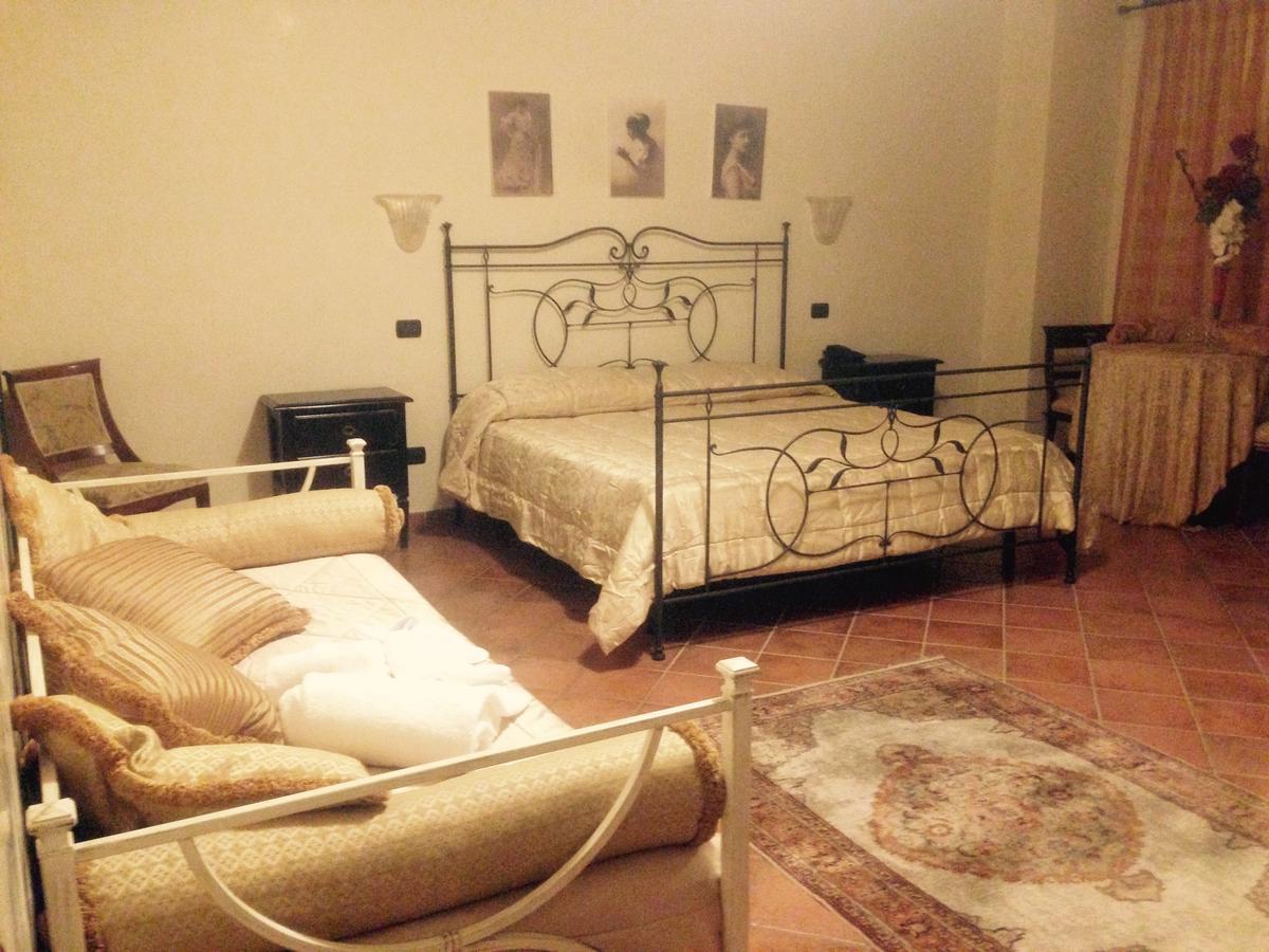 Olimpus Hotel Сора Екстериор снимка